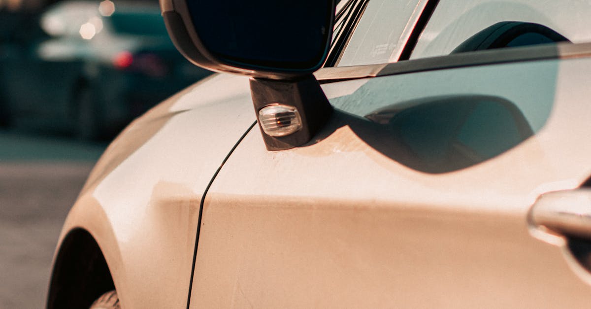 Navigating Your Insurance Policy for Auto Glass Replacement