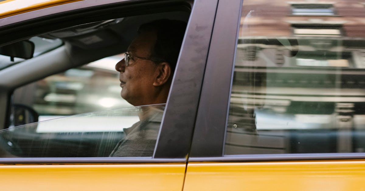 The Role of Technology in Modern Rear Window Replacement