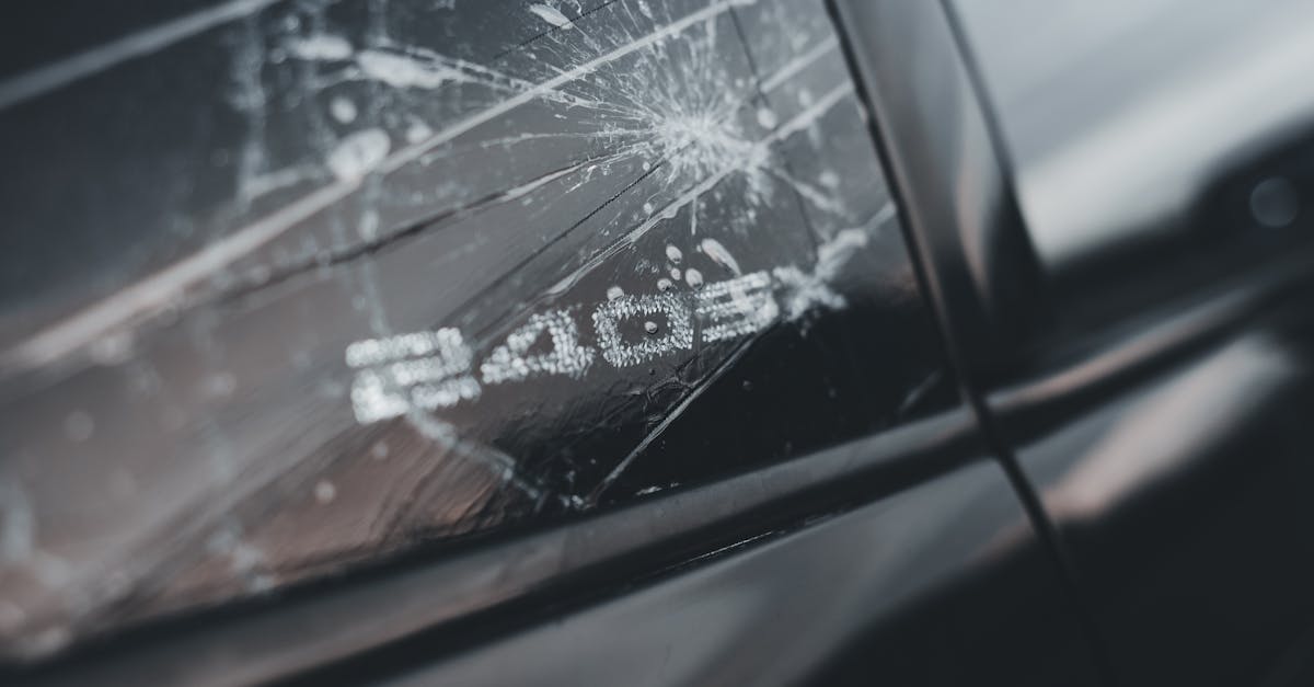 The Role of Trained Technicians in Side Window Replacement