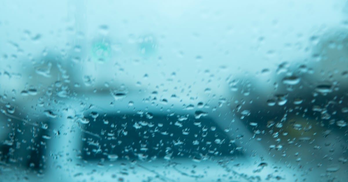 Understanding the Importance of Warranty and Guarantees in Auto Glass Replacement