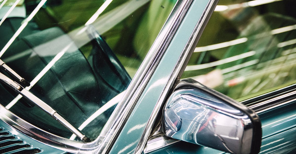 What to Look for in a Warranty for Car Window Replacement Services